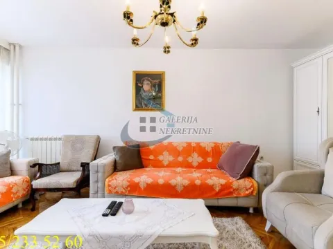 Sale, two bedroom apartment, 67m², Novi Beograd Blok 70, Novi Beograd Sve Podlokacije - image 4