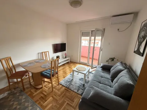 Rent, studio apartment, 28m², Zabjelo, Podgorica - image 2
