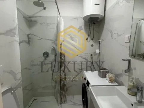 Izdavanje, garsonjera, 27m², Pržno, Budva - image 3