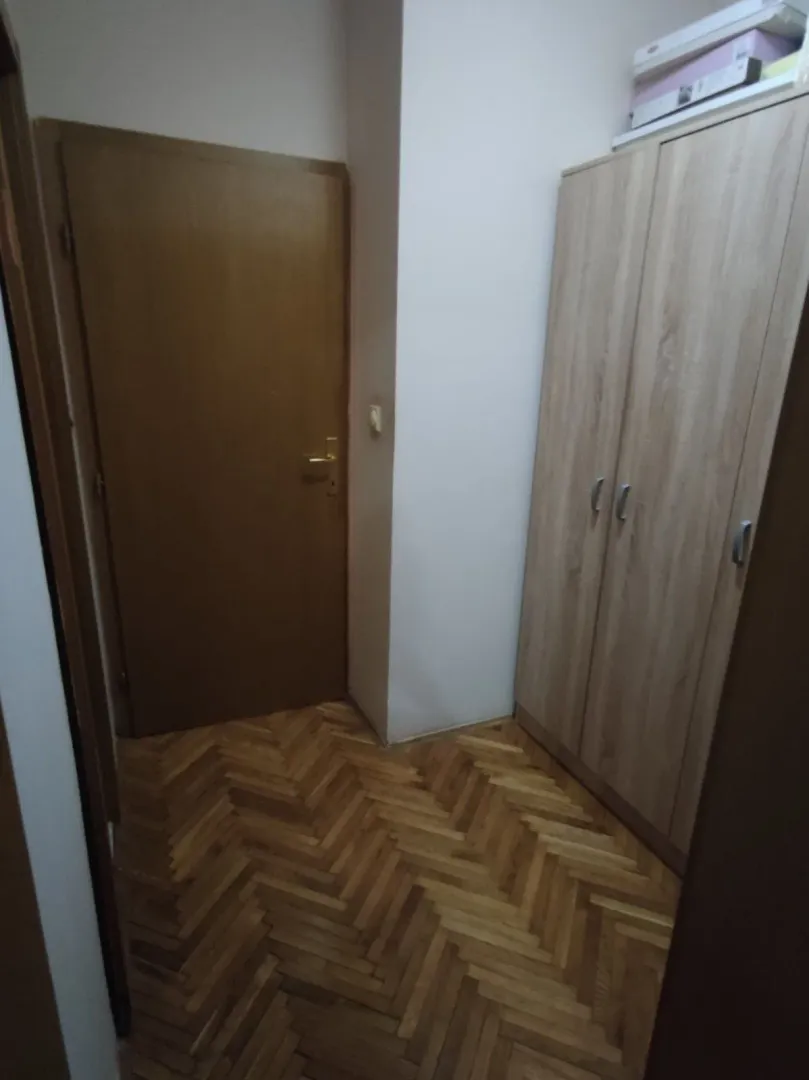 Prodaja, četvorosoban stan, 90m², Zagorič, Podgorica