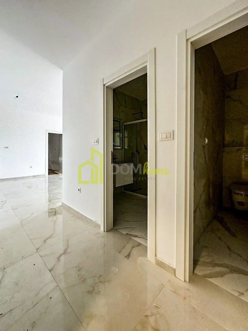 Sale, two bedroom apartment, 70m², Čeluga, Bar