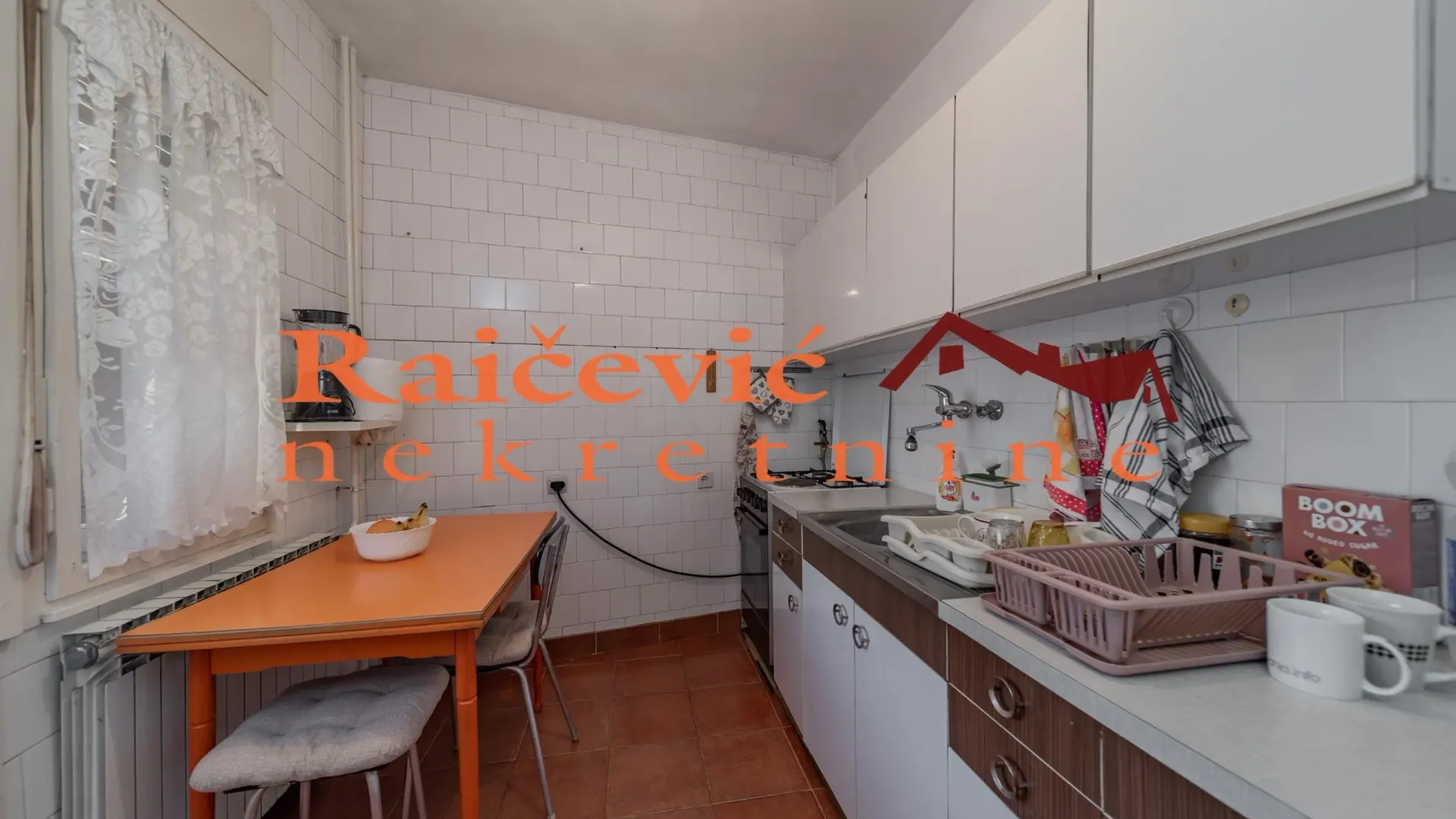 Izdavanje, trosoban stan, 88m², Voždovac, Voždovac Sve Podlokacije