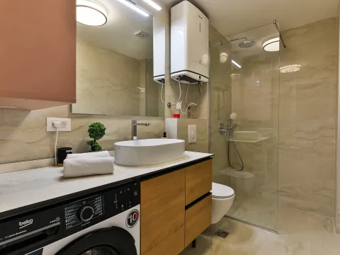 Rent, one bedroom apartment, 48m², Rozino, Budva - image 8