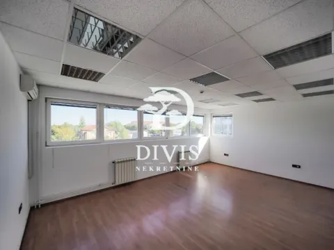Rent, office space, 216m², Zemun Gornji Grad, Zemun Sve Podlokacije - image 3