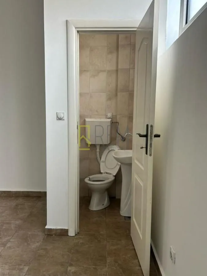 Sale, office space, 24m², Pobrežje, Podgorica