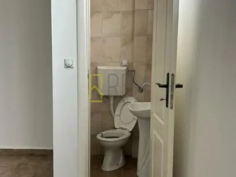 Prodaja, poslovni prostor, 24m², Pobrežje, Podgorica - image 4