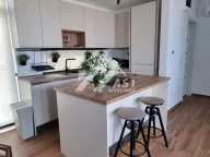 Izdavanje, trosoban stan, 105m², Alibegovac, Petrovaradin - image 2