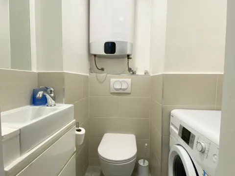 Sale, three bedroom apartment, 100m², Blok 5, Podgorica - image 7