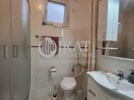 Izdavanje, trosoban stan, 86m², Savski Venac, Beograd - image 12