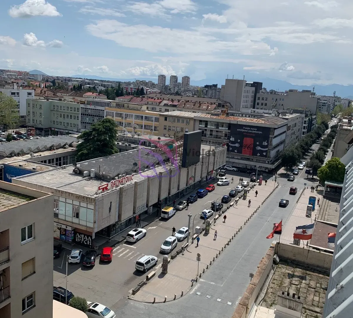 Prodaja, trosoban stan, 86m², Centar, Podgorica