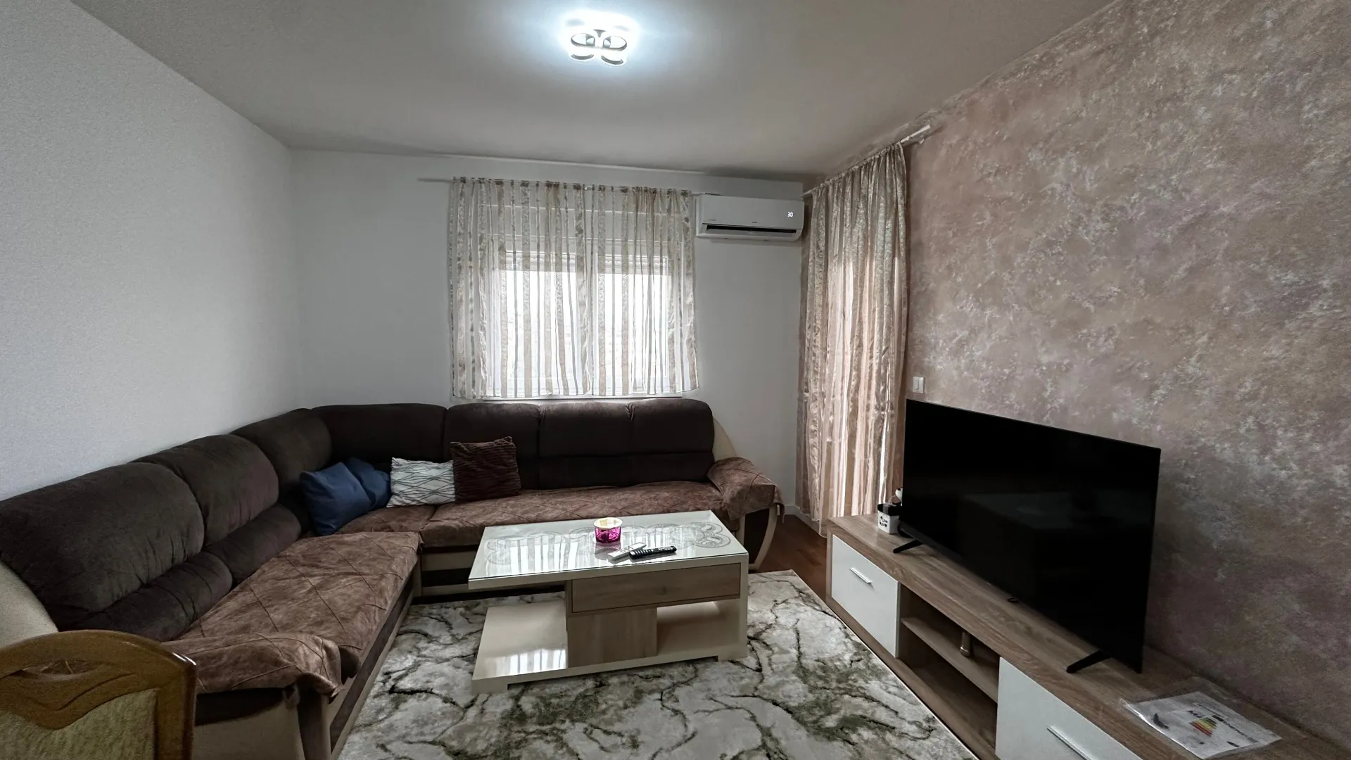 Rent, one bedroom apartment, 45m², Stari Aerodrom, Podgorica
