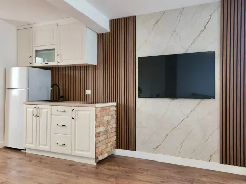 Sale, one bedroom apartment, 90m², Hladna Uvala, Bar - image 4