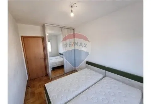 Sale, three bedroom apartment, 84m², Stari Aerodrom, Podgorica - image 2