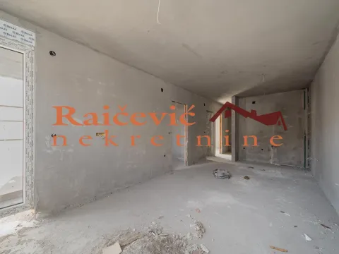 Prodaja, trosoban stan, 60m², Zemun Gornji Grad, Zemun Sve Podlokacije - image 3