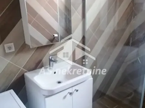 Izdavanje, trosoban stan, 62m², Lekino Brdo, Voždovac Sve Podlokacije - image 22