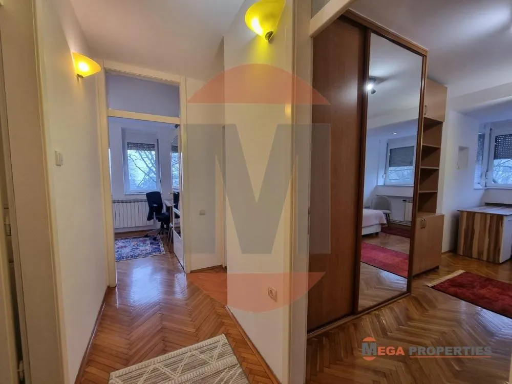 Rent, four bedroom apartment, 124m², Savski Venac, Beograd
