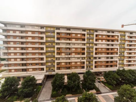 Sale, one bedroom apartment, 49m², Central Point, Podgorica - image 11