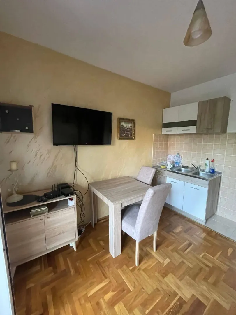 Prodaja, garsonjera, 24m², Zabjelo, Podgorica