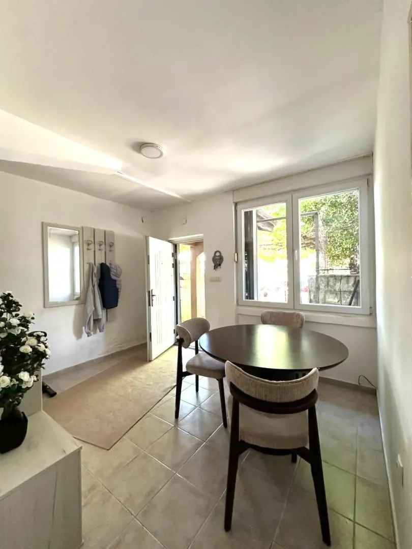 Rent, house, 75m², Zagorič, Podgorica