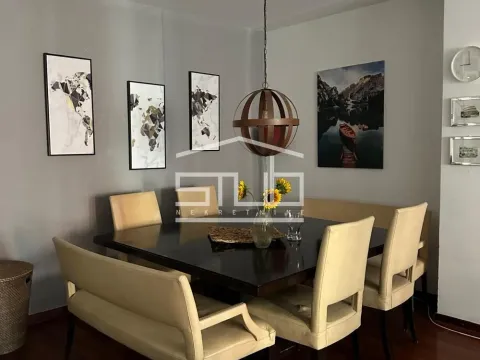 Sale, three bedroom apartment, 103m², Kalenić Pijaca, Vračar Sve Podlokacije - image 7