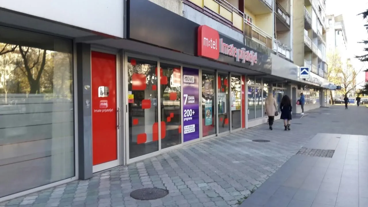 Izdavanje, poslovni prostor, 100m², Preko Morače, Podgorica