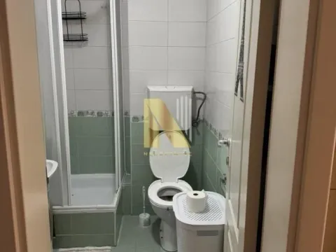 Izdavanje, garsonjera, 24m², Novi Sad, Srbija - image 11