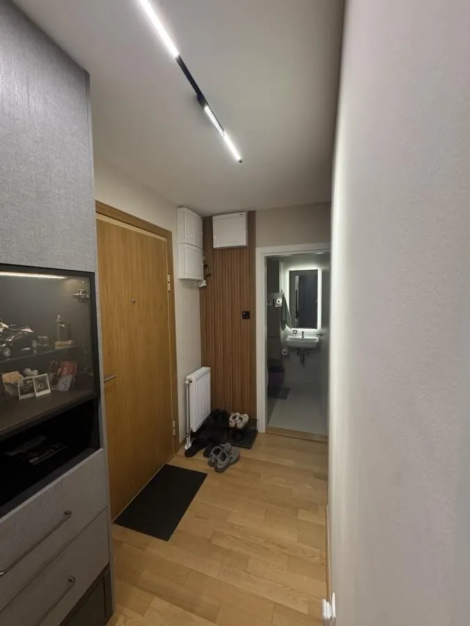 Prodaja, dvosoban stan, 69m², Adamovićevo Naselje, Novi Sad Sve Podlokacije