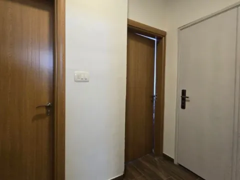 Izdavanje, jednosoban stan, 60m², Bečići, Budva - image 4