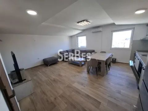 Izdavanje, četvorosoban stan, 85m², Adice, Novi Sad Sve Podlokacije - image 2