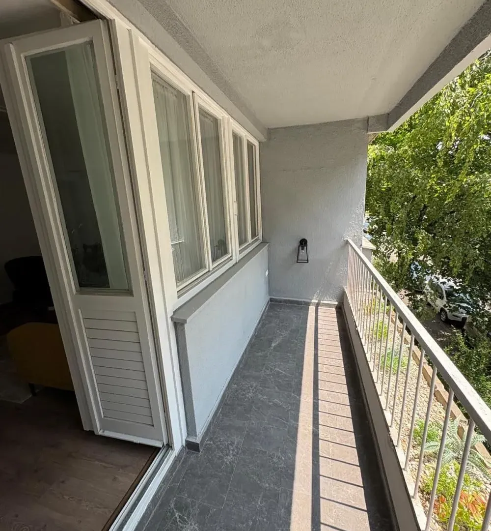 Prodaja, trosoban stan, 73m², Zvezdara Sve Podlokacije, Beograd