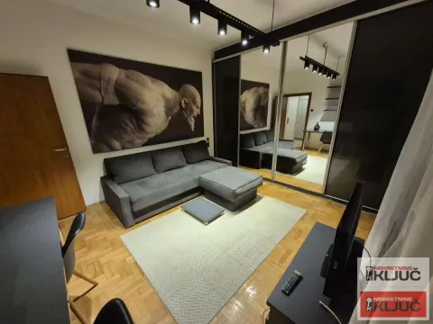 Izdavanje, jednosoban stan, 27m², Grbavica, Novi Sad Sve Podlokacije - image 2