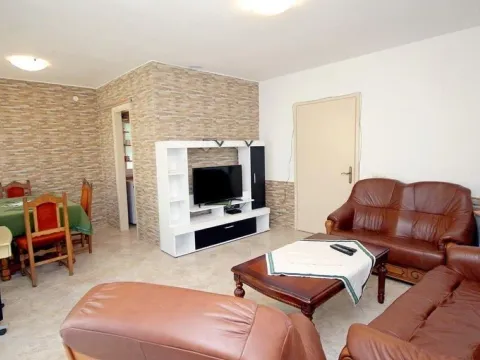 Prodaja, kuća, 300m², Reževići, Budva - image 4