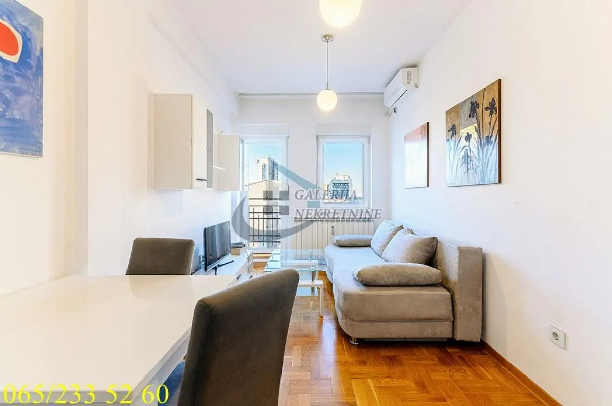 Sale, one bedroom apartment, 33m², Palilula Sve Podlokacije, Beograd