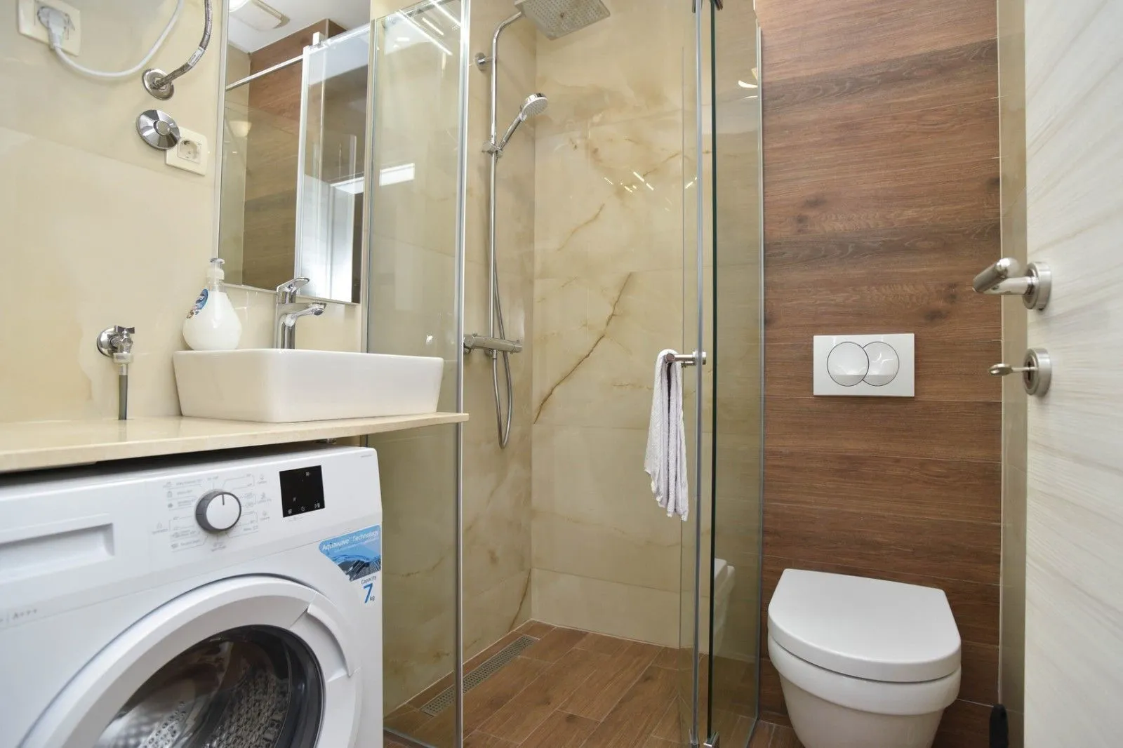 Sale, one bedroom apartment, 53m², Bečići, Budva
