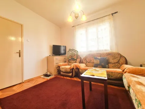 Rent, two bedroom apartment, 60m², Tološi, Podgorica - image 2