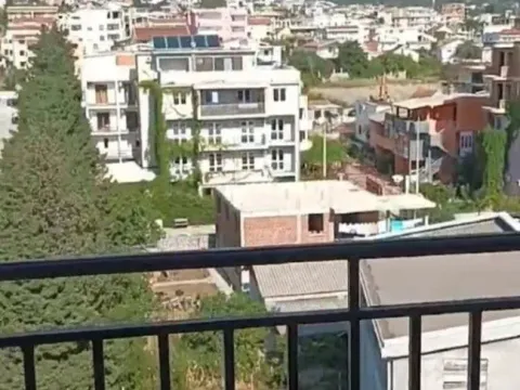 Sale, studio apartment, 30m², Ilino, Bar