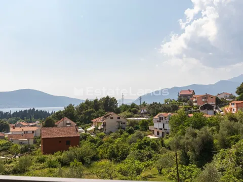 Izdavanje, kuća, 183m², Kava, Tivat - image 17