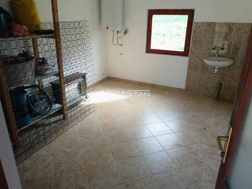 Prodaja, kuća, 191m², Lazarevac, Beograd