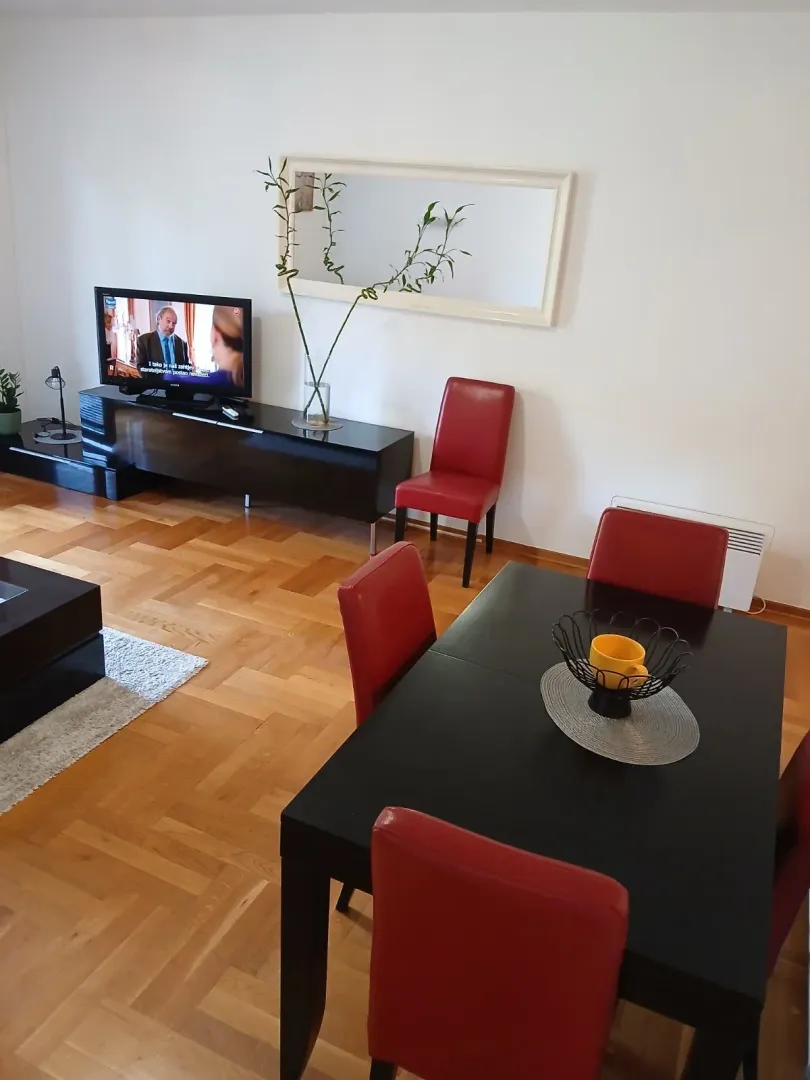 Rent, two bedroom apartment, 100m², Bonići, Tivat