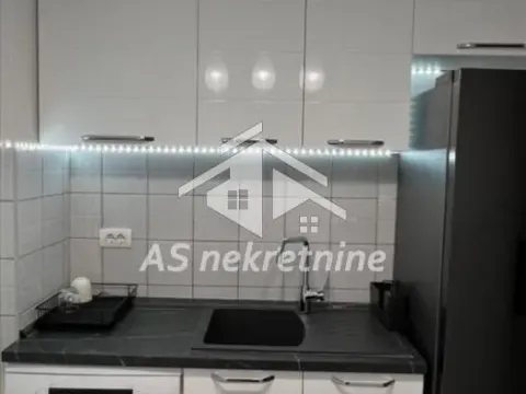 Rent, two bedroom apartment, 50m², Voždovac Sve Podlokacije, Beograd - image 12