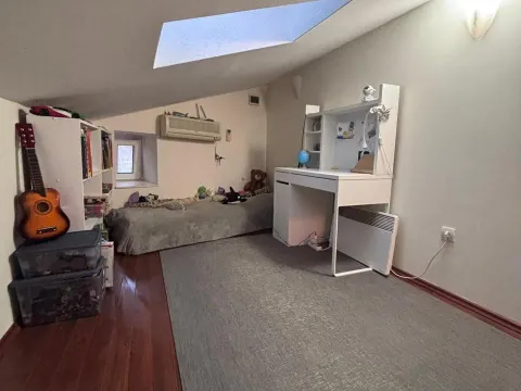 Prodaja, kuća, 70m², Budva okolina, Budva - image 9