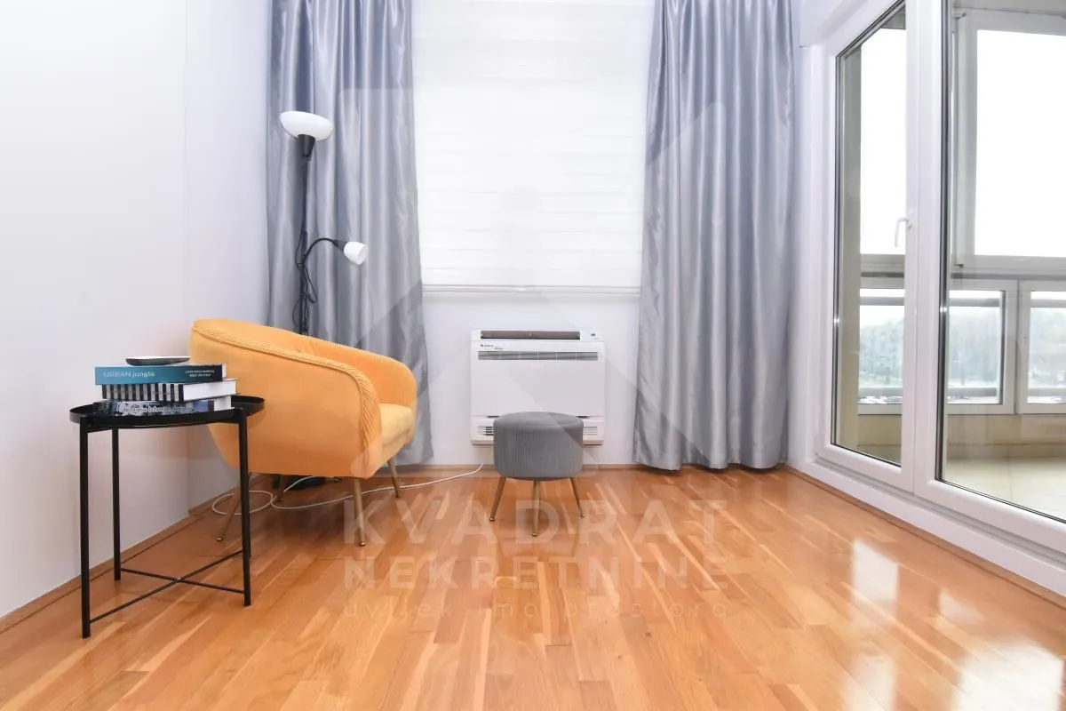 Rent, three bedroom apartment, 105m², Ljubović, Podgorica