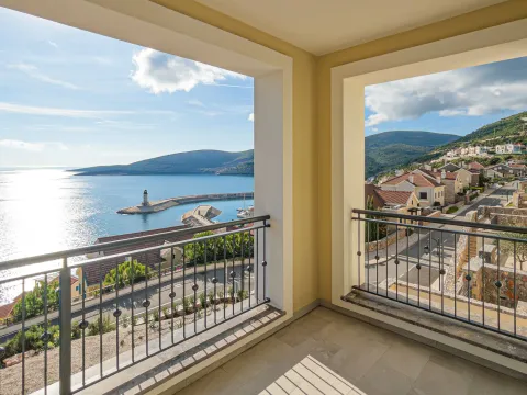 Sale, two bedroom apartment, 104m², Luštica Bay, Tivat - image 1