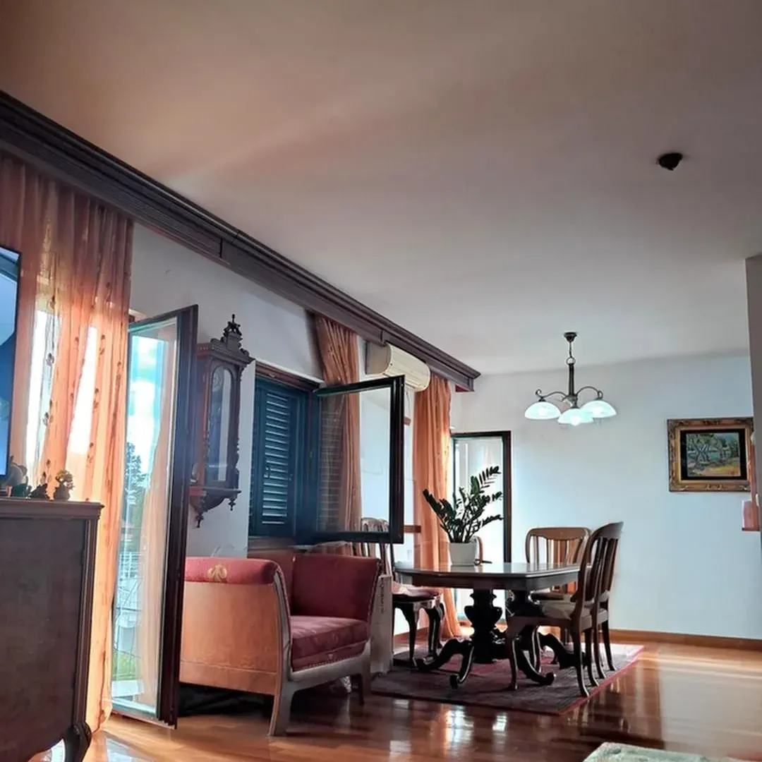 Prodaja, trosoban stan, 130m², Gorica C, Podgorica