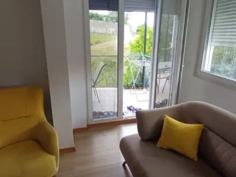 Prodaja, dvosoban stan, 75m², Mažina, Tivat - image 2