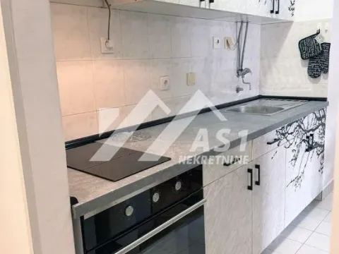 Izdavanje, dvosoban stan, 46m², Bulevar Oslobodjenja, Novi Sad Sve Podlokacije - image 5