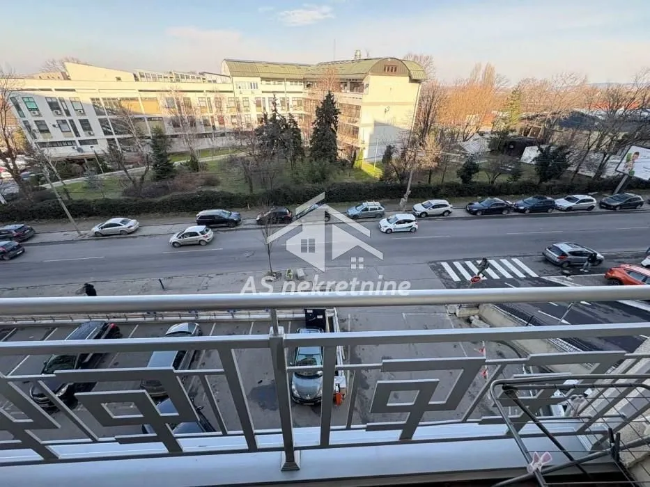 Rent, two bedroom apartment, 52m², Hala Pionir, Palilula Sve Podlokacije