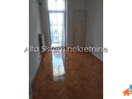 Izdavanje, četvorosoban stan, 115m², Slavija, Vračar Sve Podlokacije - image 11