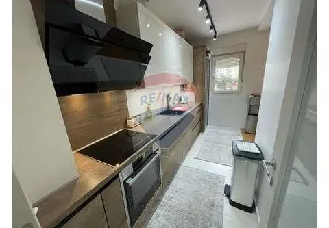 Prodaja, trosoban stan, 101m², Central Point, Podgorica - image 7