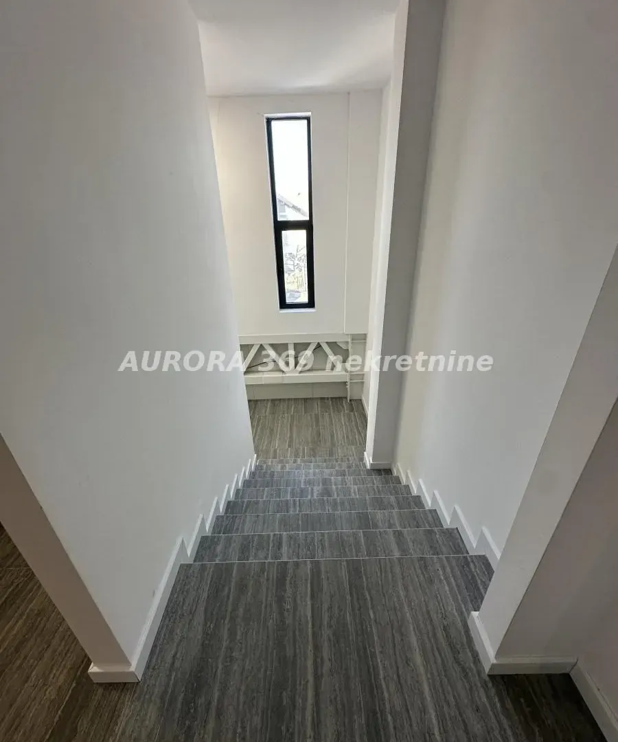 Sale, office space, 600m², Klisa, Novi Sad Sve Podlokacije